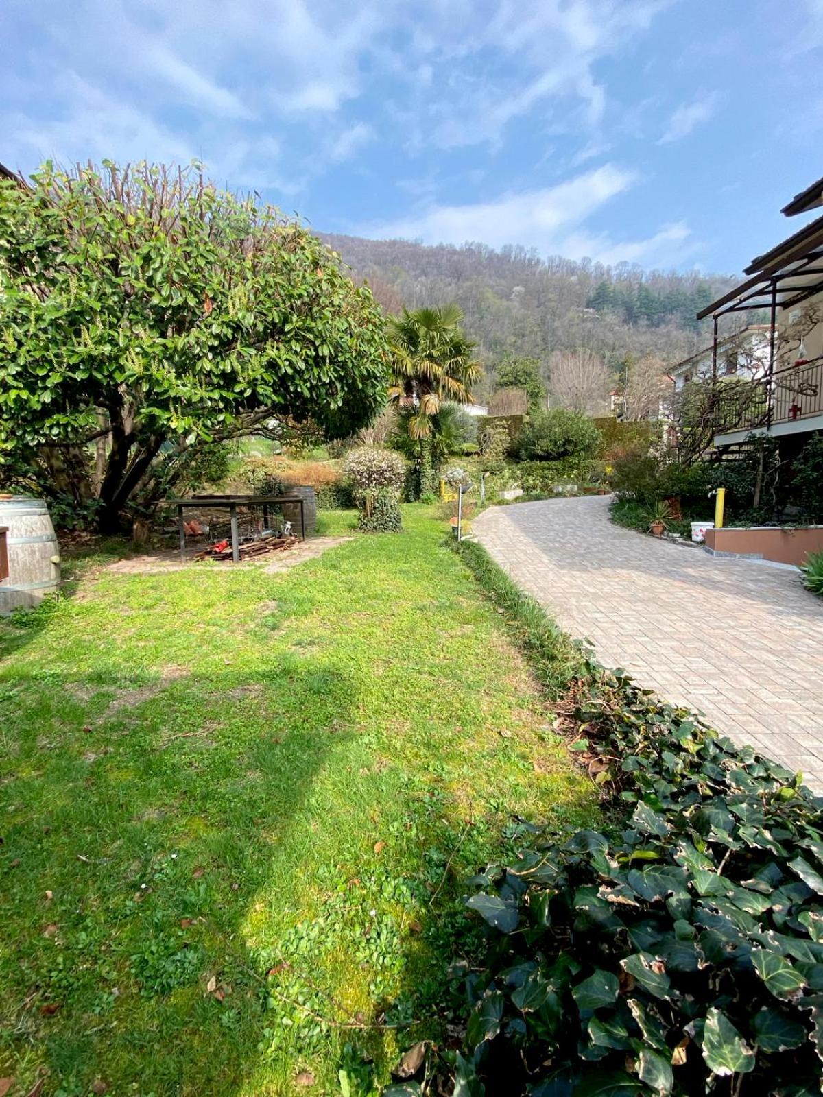 Casa Serena Induno Olona Buitenkant foto